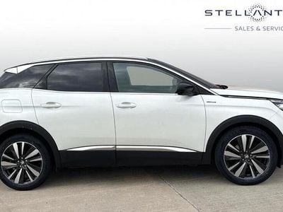 Used Peugeot 3008 Premium 129 HP (94 kW) 2019 White SUV