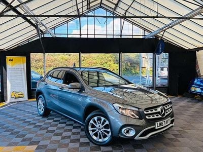 Mercedes GLA200