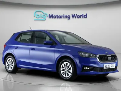 Gebraucht Skoda Fabia Comfort 80 PS (58 kW) 2023 Blau Kleinwagen
