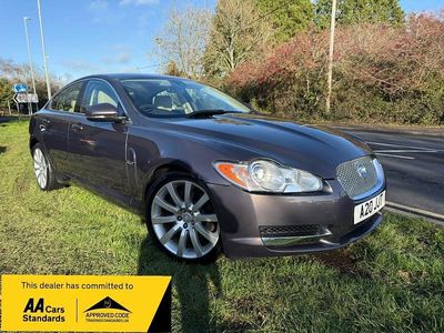 Grey Used 2010 Jaguar XF Premium Luxury Sedan | £6,495 (Fair price)