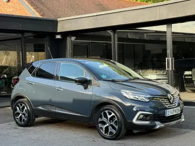 Used Renault Captur Dynamique 2017 Grey SUV