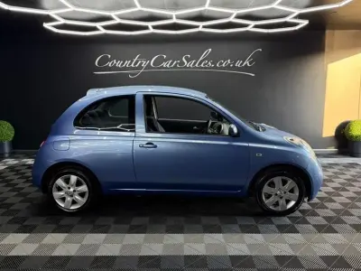 Begagnad Nissan Micra 88 HK (64 kW) 2004 Blå Halvkombi