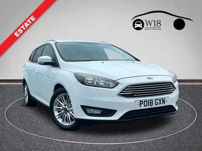 Used Ford Focus Zetec 120 HP (88 kW) 2018 White Estate
