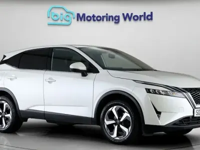 Used Nissan Qashqai N-Connecta 140 HP (102 kW) 2023 White SUV
