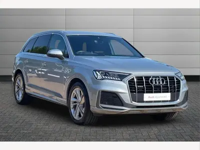 Used Audi Q7 S-Line 286 HP (210 kW) 2023 Silver SUV