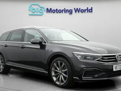 Used VW Passat Advance 218 HP (160 kW) 2023 Grey Estate