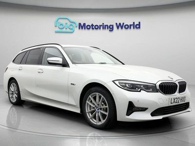 BMW 330e