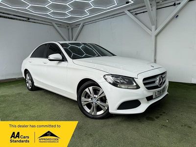 Used Mercedes C200 Executive 2015 White Sedan