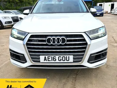 Used Audi Q7 Advanced 2024 White SUV