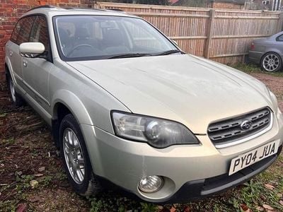 Used 2004 Subaru Outback | £695
