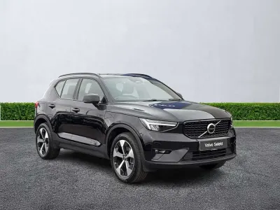 Used Volvo XC40 Plus 197 HP (144 kW) 2025 Black SUV