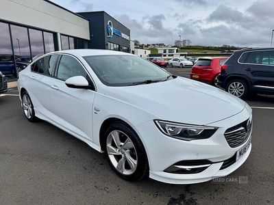 Used Vauxhall Insignia SRi 2018 White Hatchback