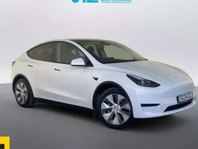 Used Tesla Model Y Standard Range 254 kW (346 HP) 2024 White SUV