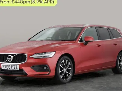 Usado Volvo V60 Momentum 150 HP (110 kW) 2018 Vermelho Carrinha
