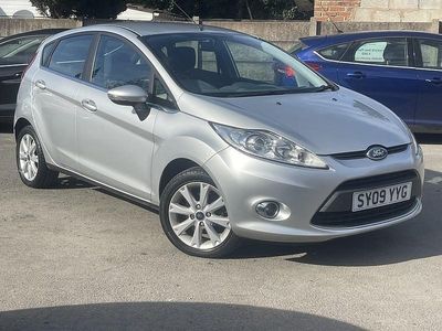 Used Ford Fiesta Zetec 94 HP (69 kW) 2009 Silver Hatchback