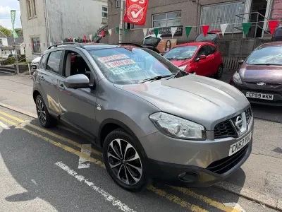 Used Nissan Qashqai 360º 110 HP (80 kW) 2013 Grey SUV