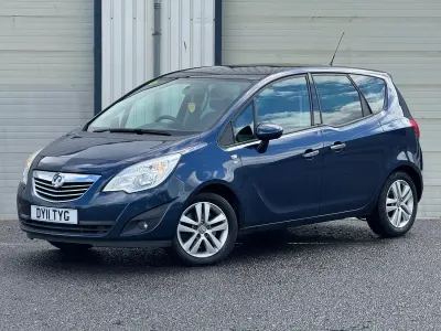 Used Vauxhall Meriva 140 HP (102 kW) 2011 Blue MPV