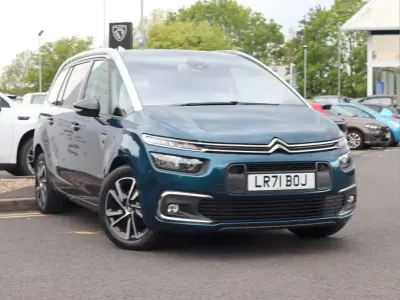 Usado Citroën C4 SpaceTourer PureTech 128 CV (94 kW) 2022 Azul Monovolumen