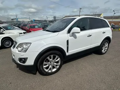 Usado Vauxhall Antara 184 HP (135 kW) 2013 Branco SUV