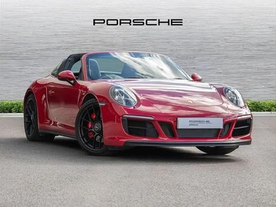 Used Porsche 911 444 HP (326 kW) 2017 Red Cabriolet