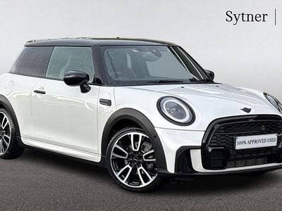 White Used 2023 Mini Cooper Hatch Hatchback | £21,500 (Fair price)