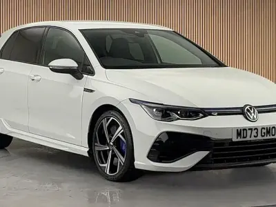 Used VW Golf VIII R 320 HP (235 kW) 2023 Pure white Hatchback