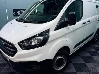 Used Ford Transit Custom S 105 HP (77 kW) 2021 White Van