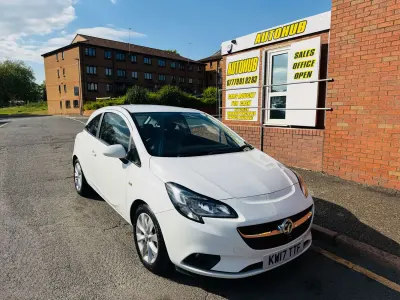 Second-hand Vauxhall Corsa 2017 Alb Hatchback