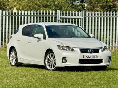 Lexus CT200h