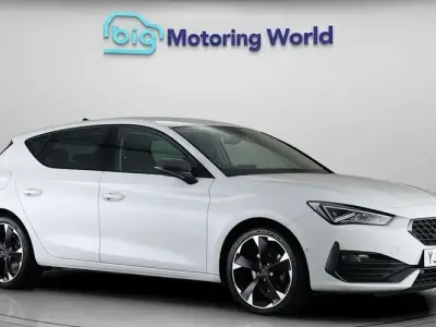 Used Cupra Leon 150 HP (110 kW) 2024 White Hatchback