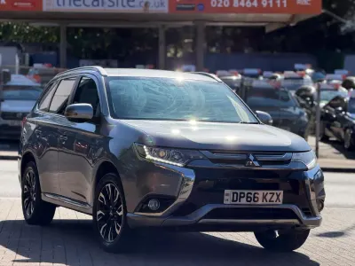 Used Mitsubishi Outlander P-HEV 2017 Grey Estate