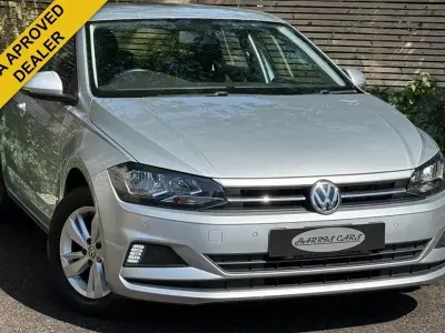 Used VW Polo SE 95 HP (69 kW) 2018 Silver Hatchback