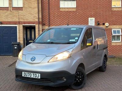 Nissan e-NV200
