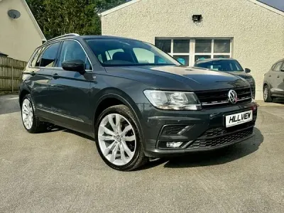 Używany VW Tiguan SE 150 KM (110 kW) 2018 Szary SUV
