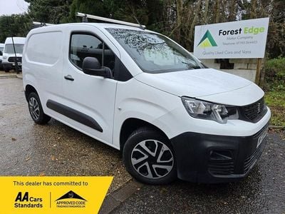 White Used 2020 Peugeot Partner S MPV | £8,490 (Good price)