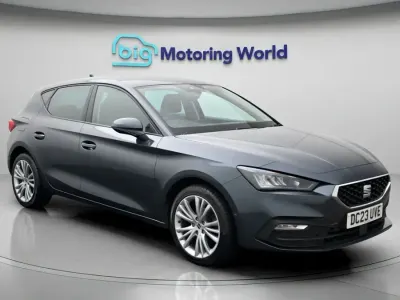 Used Seat Leon SE Dynamic 110 HP (80 kW) 2023 Grey Hatchback
