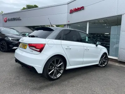Used Audi A1 Sportback Black Edition 123 HP (90 kW) 2018 White Hatchback