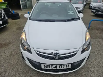 Used Vauxhall Corsa Excite 2014 White Hatchback