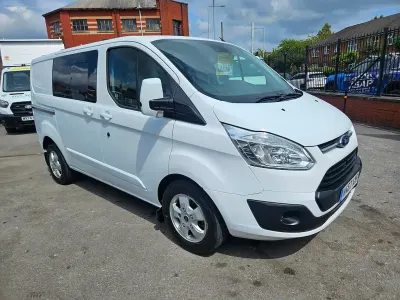 Used Ford Transit Custom Limited 170 HP (125 kW) 2018 White Van