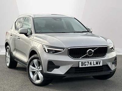 Used 2025 Volvo XC40 Core SUV | £26,990 (Fair price)