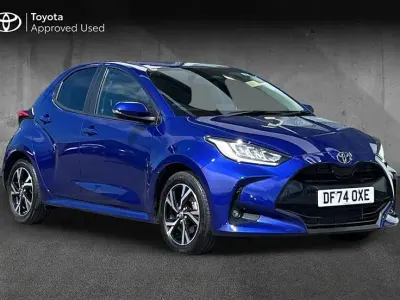 Used Toyota Yaris Hybrid Design 116 HP (85 kW) 2024 Blue Hatchback