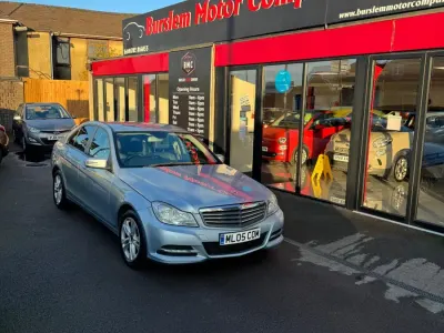 Used Mercedes C200 Executive 134 HP (98 kW) 2013 Silver Sedan