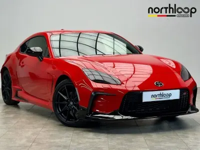 Used Toyota GR86 235 HP (172 kW) 2022 Red Coupe