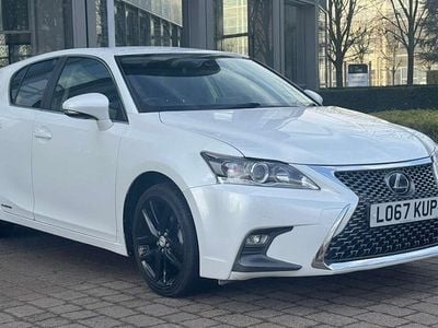 White Used 2018 Lexus CT200h Luxury Line Hatchback | £12,450 (Fair price)