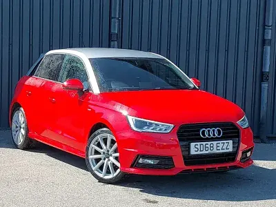 Usado Audi A1 Black Edition 95 HP (69 kW) 2018 Vermelho Citadino