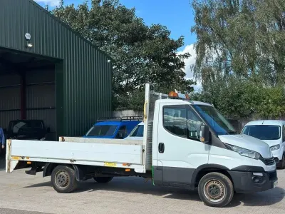 Used Iveco Daily 136 HP (100 kW) 2017 White Pickup