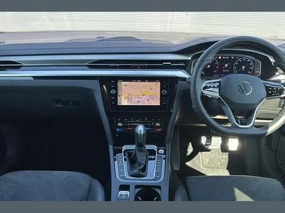 Begagnad VW Arteon R-line 190 HK (139 kW) 2024 Grå Kombi