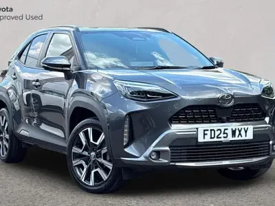 Used Toyota Yaris Cross 131 HP (96 kW) 2025 Grey SUV