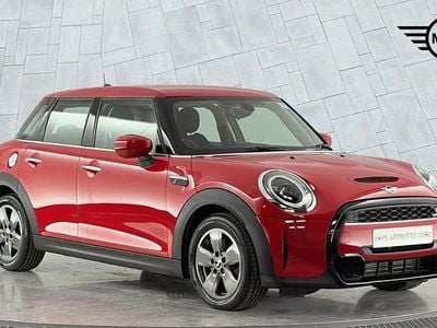 Used Mini Cooper S Classic 176 HP (129 kW) 2022 Red Hatchback