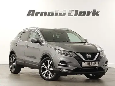 Used Nissan Qashqai N-Connecta 110 HP (80 kW) 2018 Grey SUV
